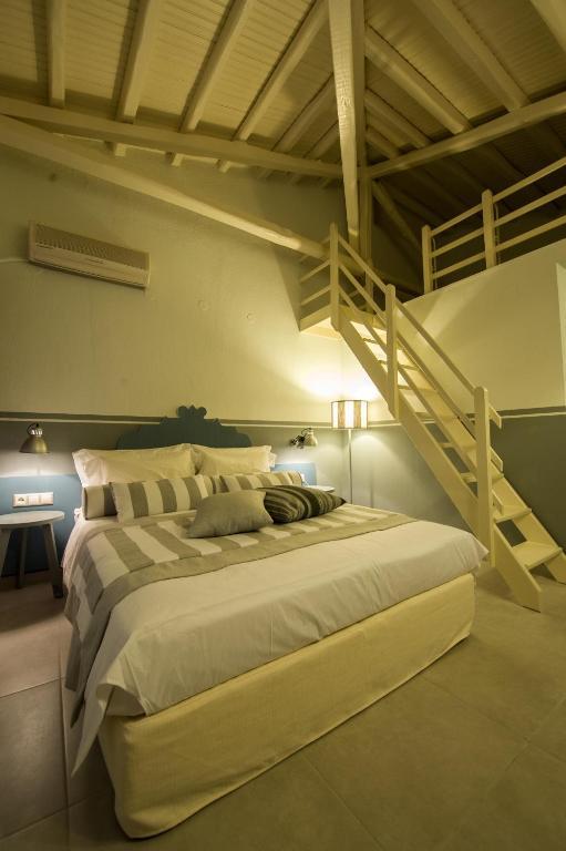 Alkyon Hotel 파티티리 객실 사진