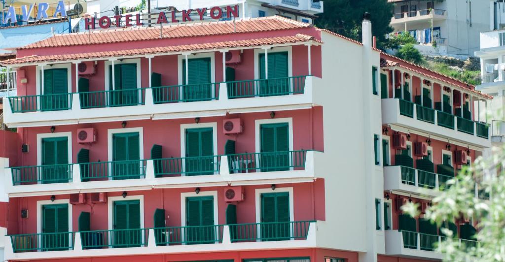 Alkyon Hotel 파티티리 외부 사진