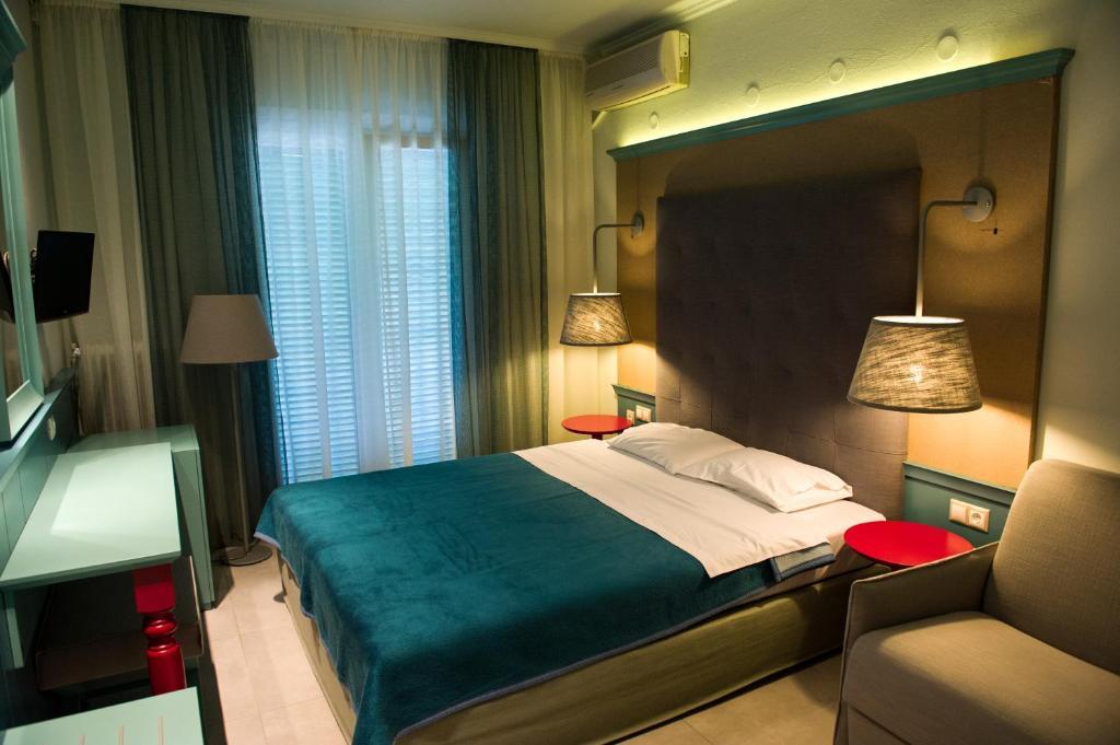 Alkyon Hotel 파티티리 외부 사진