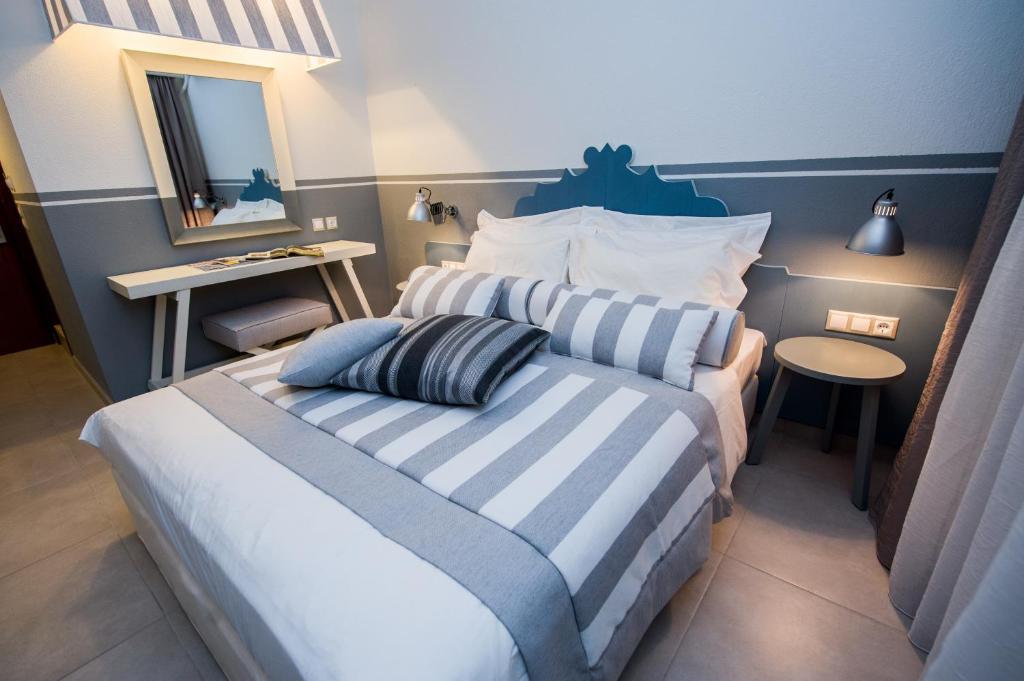 Alkyon Hotel 파티티리 외부 사진